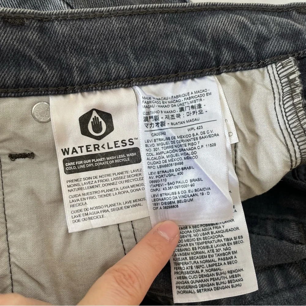 Levi's Premium 501 Skinny Leg High Rise Denim Jeans 25x30 NWT